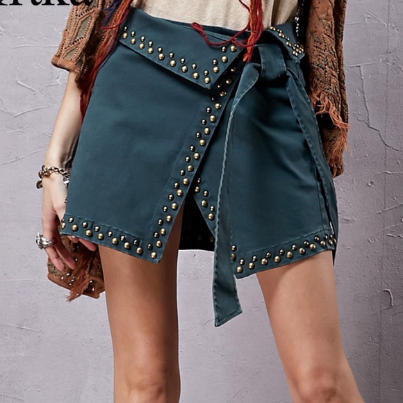 ARTKA Asymmetrical Riveted Skirt M - Picture 1 of 8